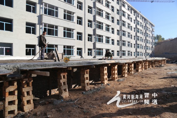 榆社:韩军张跃清就易地扶贫搬迁安置小区建设