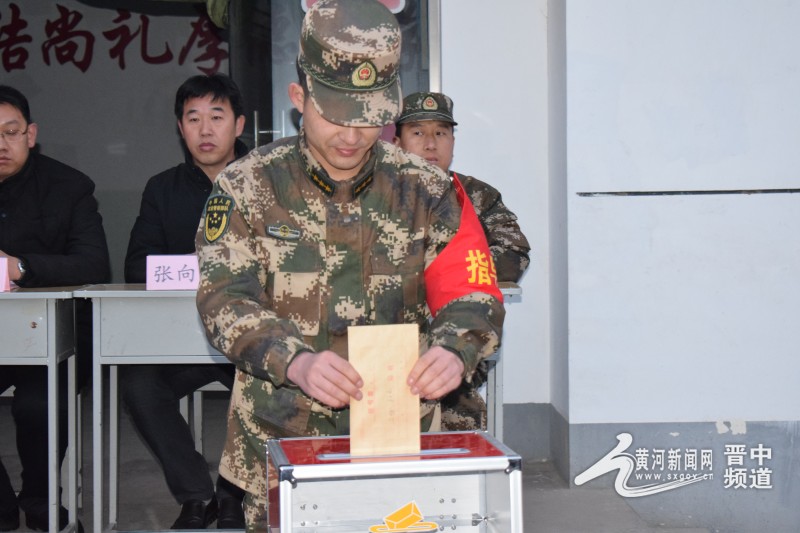 武警某部机动七支队:精准助学,让寒门学子圆求学梦